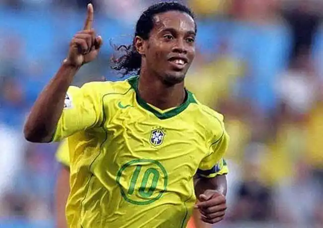 队虽然出场 队虽然出场